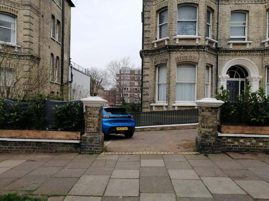 3 Garden One Bed Flat - Great Location - Free Onsite Parking - Private - Comfortable Apartment Brighton